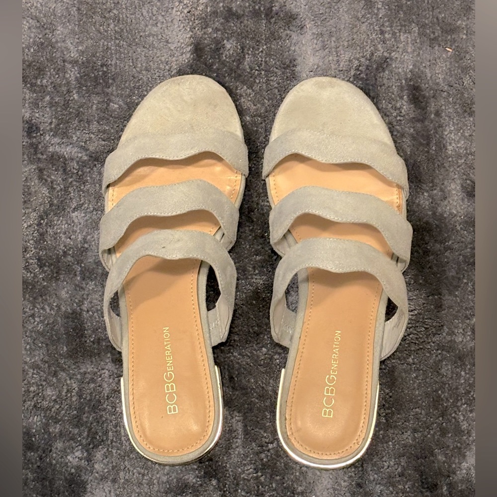 BCBGeneration blue sandal